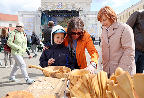 The Vyasnovy Buket (Spring Bouquet) fair in Minsk