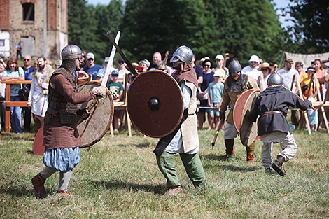 Legendary Epochs reenactment festival in Zelva
