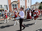 Cherry Festival in Glubokoye: a theatrical procession