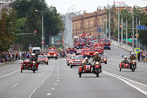 Fire and Rescue Service's parade in Minsk