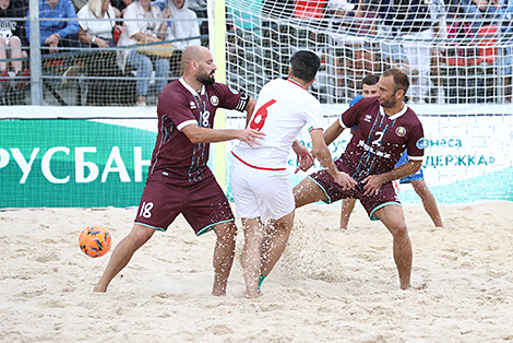 Beach soccer final: Iran vs Belarus 