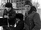 Director Viktor Turov (right) during the shooting of the televised version of Polesye Chronicles based on the books by Ivan Melezh, 1984