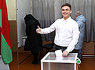 Студент из Гомеля Глеб Костевич проголосовал в день 18-летия