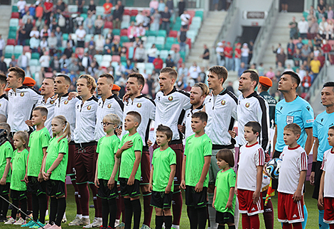 Atmosphere before Belarus v Russia friendly 