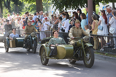 Атмасферу апошняга мірнага вечара 1941 года аднавілі ў Брэсце