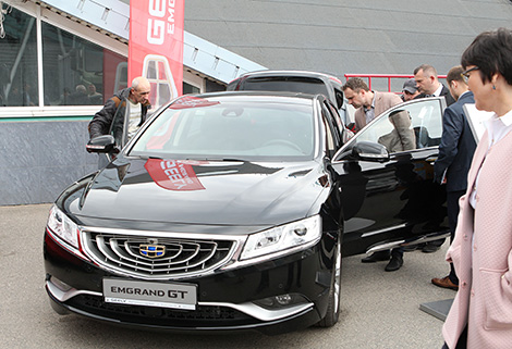 Аўтамабіль Geely Emgrand GT вытворчасці СЗАТ 