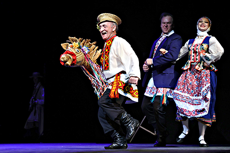 Спектакль 