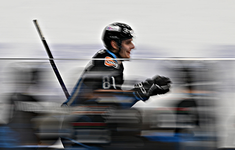KHL 锦标赛主场系列赛：明斯克迪纳摩队 VS 莫斯科迪纳摩队