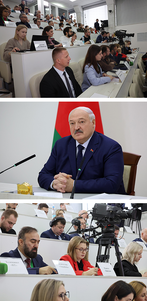 Журналисты на пресс-конференции Президента Александра Лукашенко