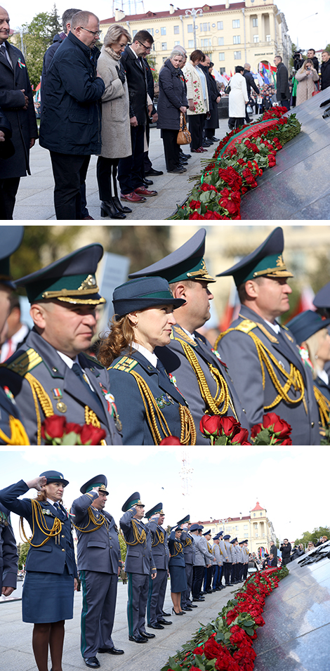 Flower ceremony on Victory Square in Minsk