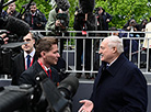 Президент Беларуси Александр Лукашенко во время общения с журналистами