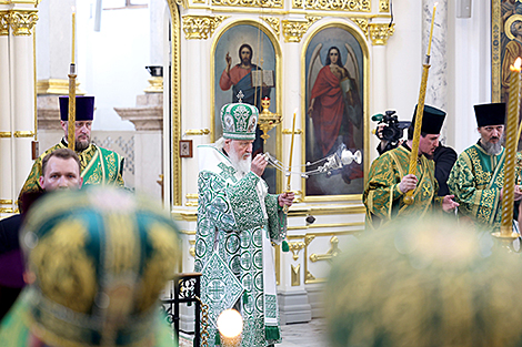 Patriarch Kirill leads divine service in Holy Spirit Cathedral in Minsk