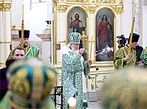 Patriarch Kirill leads divine service in Holy Spirit Cathedral in Minsk