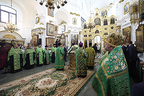 Patriarch Kirill leads divine service in Holy Spirit Cathedral in Minsk