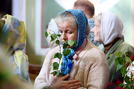 Дзень Святой Троіцы адсвяткавалі ў Гродзенскім Свята-Раства-Багародзічным жаночым манастыры
