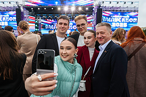 Рэспубліканскі баль выпускнікоў ВНУ-2025 у Мінску 