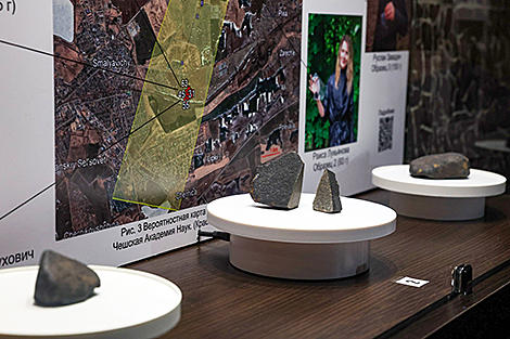 Fragments of meteorite on display at the Minsk Planetarium