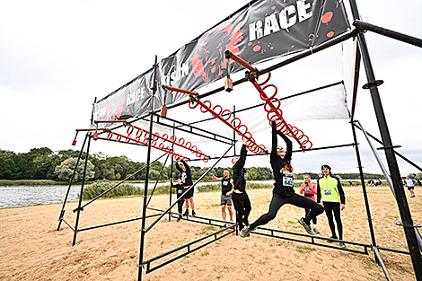 Соревнования по бегу с препятствиями Bison Race 