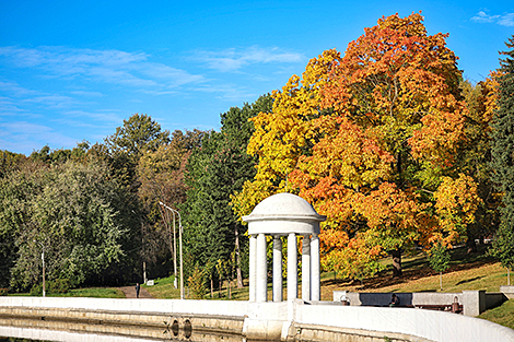 Октябрьский день в Минске