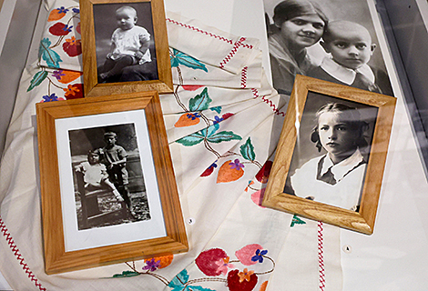 An exhibition commemorating the 95th anniversary of Vladimir Korotkevich's birth at the Orsha museum