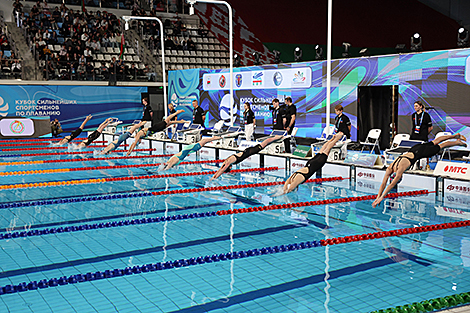 Кубак мацнейшых па плаванні ў Мінску: ДЗЕНЬ 1