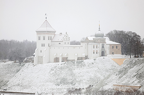Зимний вид на Старый замок в Гродно