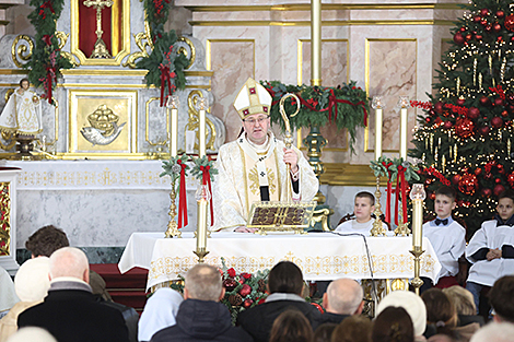 Праздничное богослужение в минском Кафедральном соборе Пресвятой Девы Марии