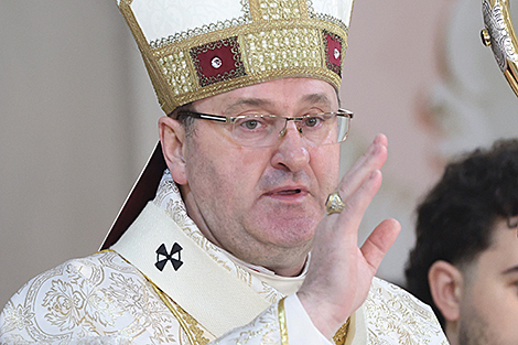 Митрополит Минско-Могилевской архиепархии Римско-католической церкви, председатель Конференции католических епископов в Беларуси Иосиф Станевский