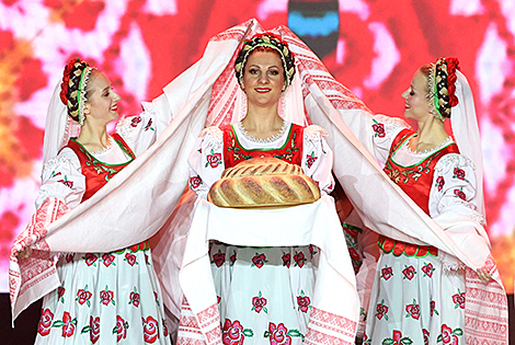 Народный ансамбль 