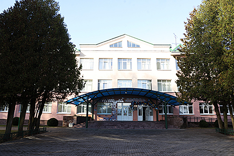 Сярэдняя школа імя П.І. Клімука ў вёсцы Тамашоўка