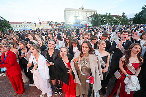 Выпускной вечер-2026 в центре города Гродно 
