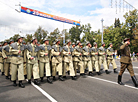 Парад ратавальнікаў і тэхнікі МНС у Мінску