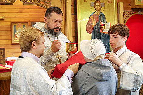 A festive liturgy at the Minsk church of St. Nicholas of Japan