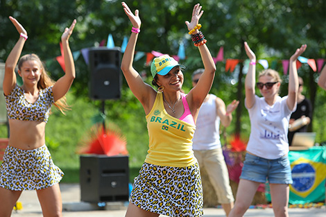 Art picnic Freaky Summer Party 2016 in Minsk