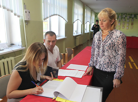 Участок для голосования № 74 по Буда-Кошелевскому избирательному округу №38 (г. Чечерск)