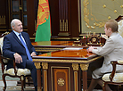 Рабочая встреча Президента Беларуси Александра Лукашенко и Председателя Центризбиркома Лидии Ермошиной