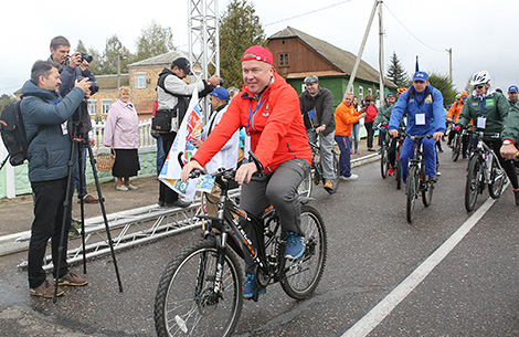 Bike 4 SDGs in the Naliboki Nature Reserve 
