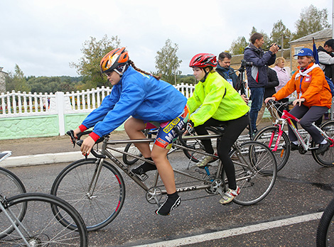 Bike 4 SDGs in the Naliboki Nature Reserve 