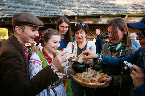 Harvest Festival in Vyazynka