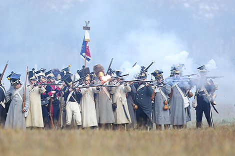 Napoleon's Crossing of the Berezina: reenactment 204 years on