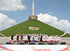 Victory Day: Remembrance festival near the Mound of Glory