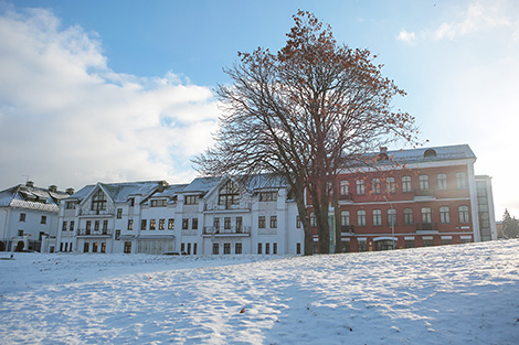 Snowy morning in Minsk: Trinity Suburb 