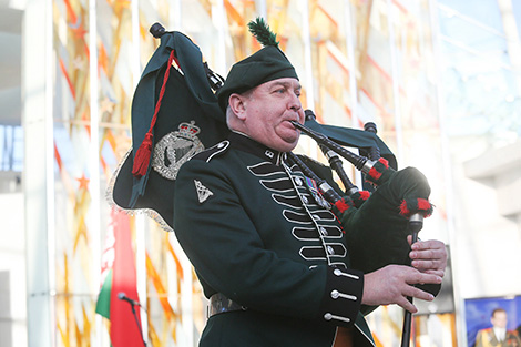 British pipers and the orchestra of the Armed Forces of Belarus perform in the Museum of the Great Patriotic War