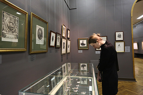 Paintings from Maciej Radziwill’s collection on display in Minsk