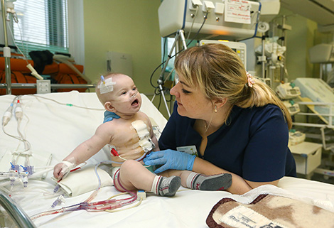 Белорусские хирурги проводят уникальные операции на детском сердце