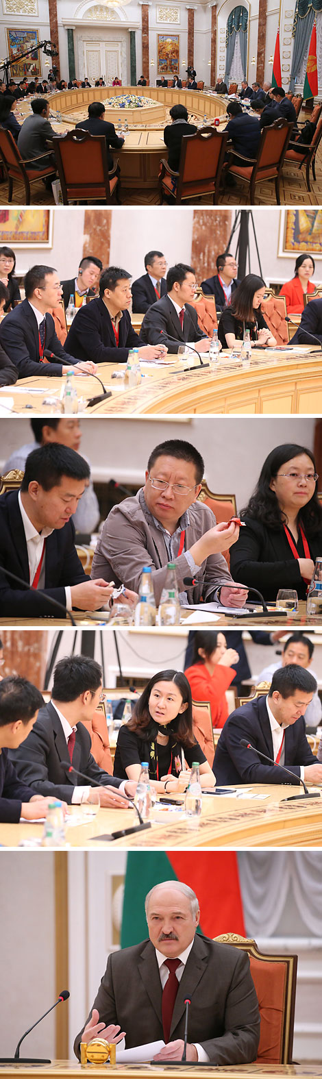 亚历山大.卢卡申科会见了中国新闻记者代表团