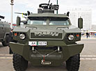 Volat V1 МЗКТ-490100装甲车