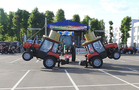 MTZ tractor ballet