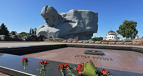 Реферат На Тему Памятники России