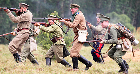 Battle reenactment timed to the 100th anniversary of the start of the First World War, Smorgon, 2014